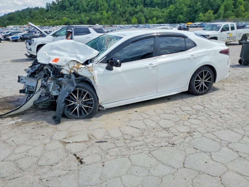 2021 TOYOTA CAMRY - Търг №57187436