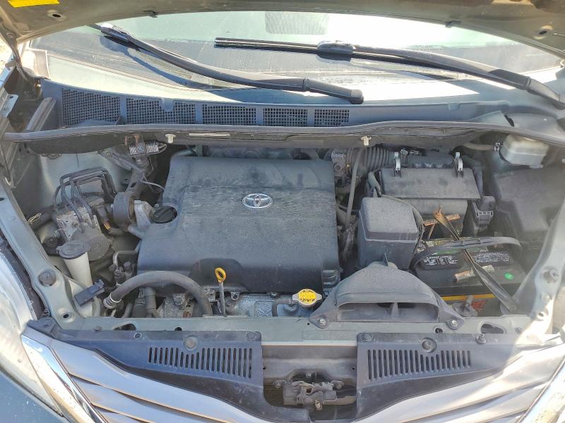 Photo 12 from auction – 2011 TOYOTA SIENNA with VIN 5TDYK3DC7BS129632