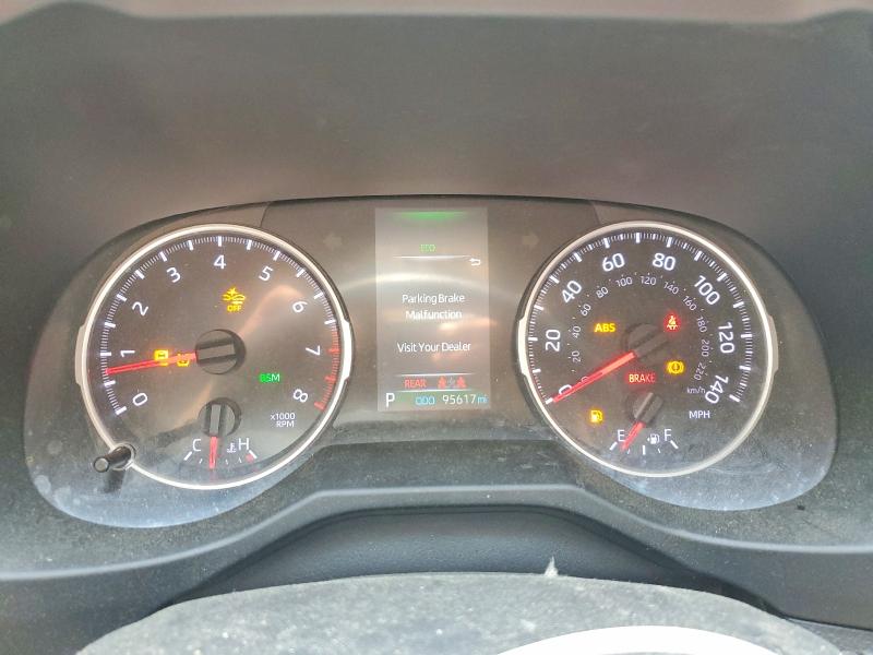 Photo 9 from auction – 2021 TOYOTA RAV4 with VIN 2T3A1RFV3MW158584