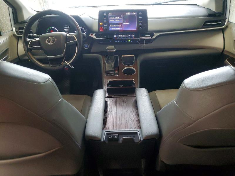 Photo 8 from auction – 2021 TOYOTA SIENNA with VIN 5TDYRKEC7MS056172