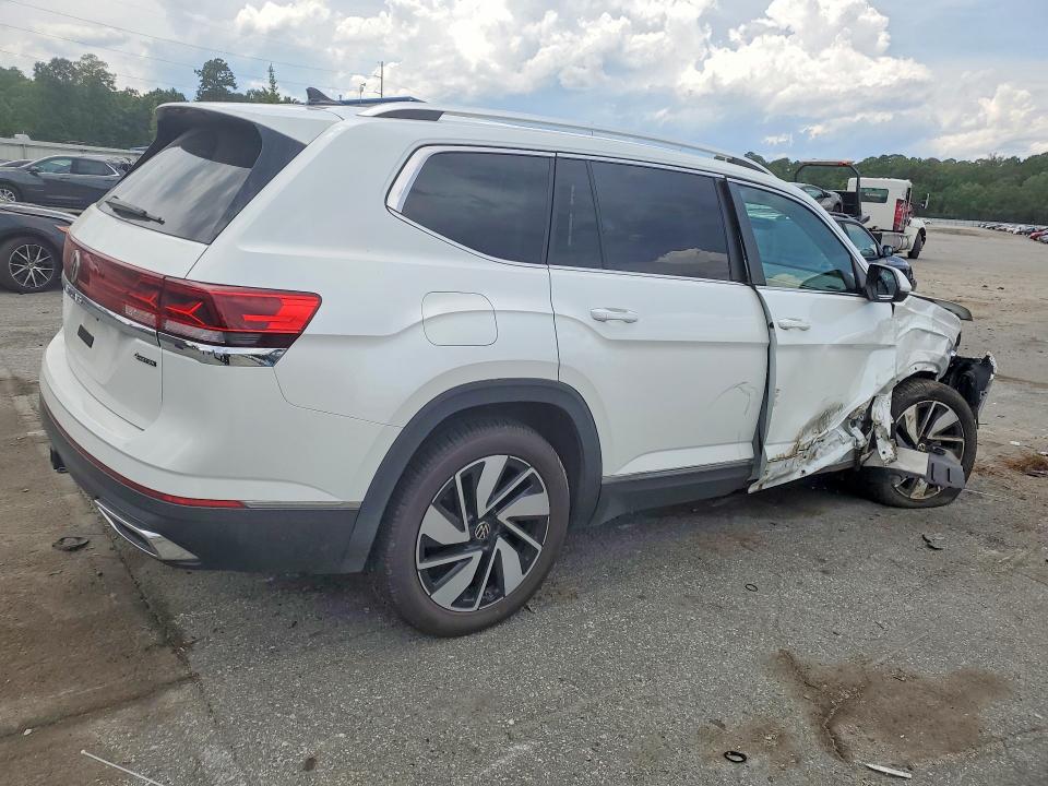 Photo 3 from auction – 2025 VOLKSWAGEN ATLAS with VIN 1V2BR2CA2SC517346