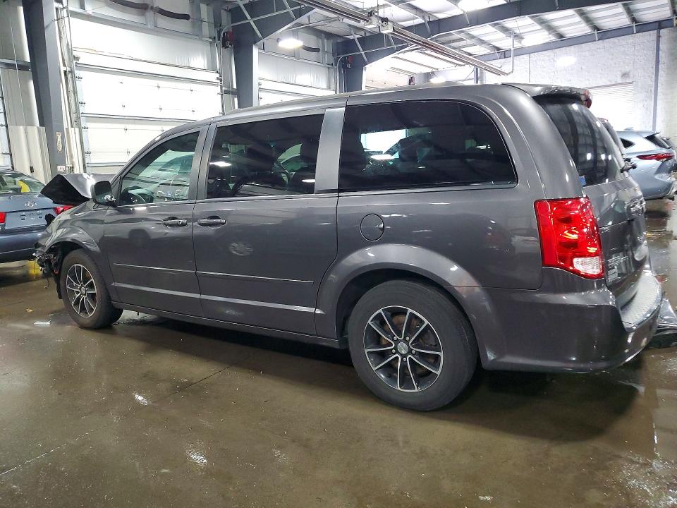 Photo 2 from auction – 2017 DODGE GRAND CARAVAN with VIN 2C4RDGEG6HR863154