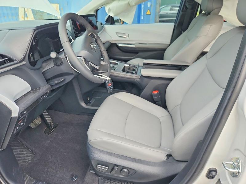 Foto 7 de la subasta – 2026 TOYOTA SIENNA con VIN 5TDYRKEC1TS325720