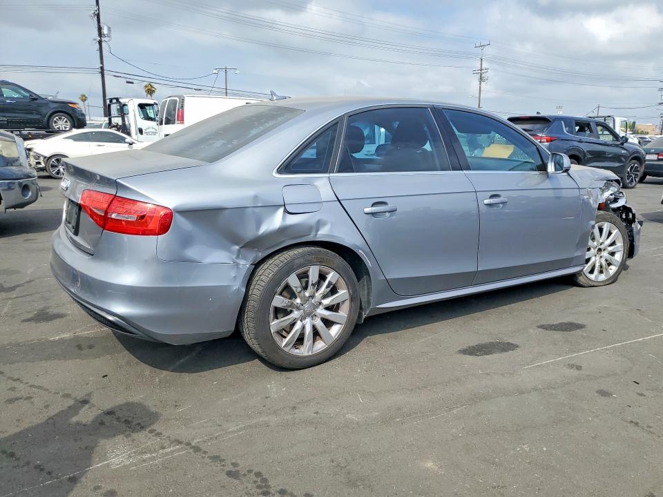 Photo 3 from auction – 2015 AUDI A4 with VIN WAUAFAFL2FN025971