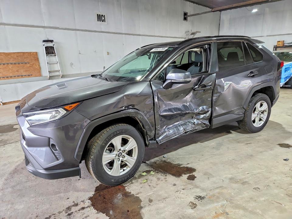 TOYOTA RAV4 2020 with VIN 2T3P1RFV4LC077233 - Photo from auction