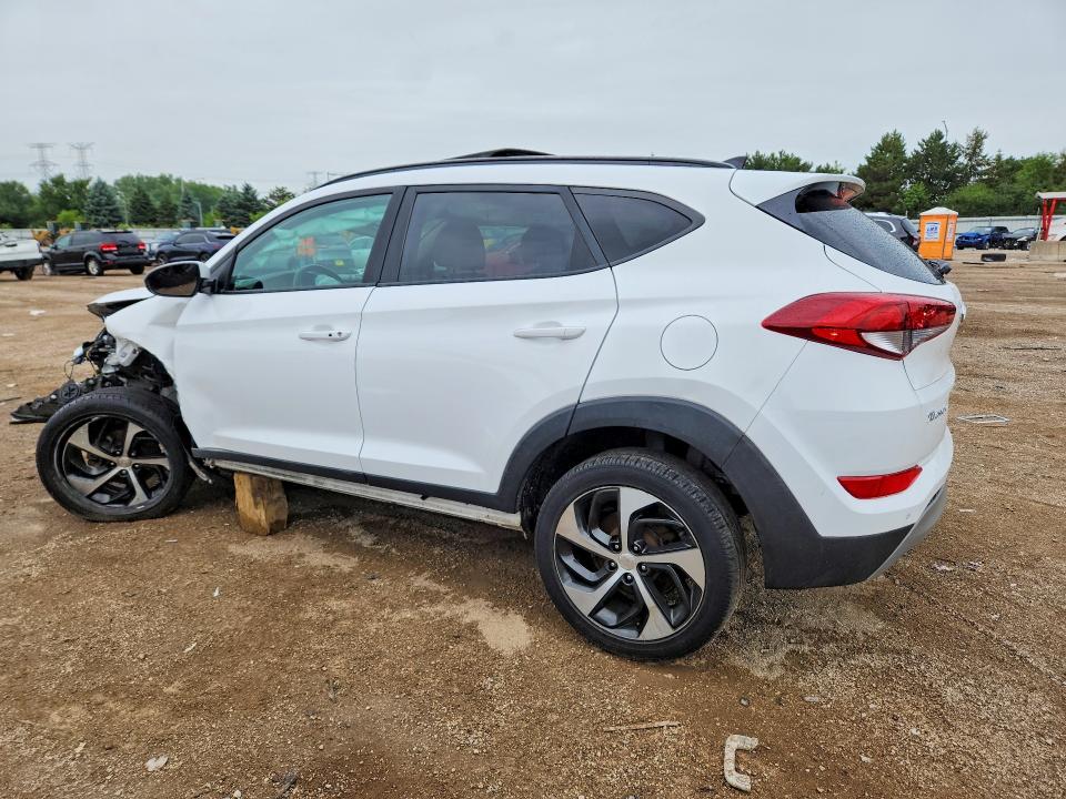 Photo 2 from auction – 2018 HYUNDAI TUCSON with VIN KM8J33A28JU779876