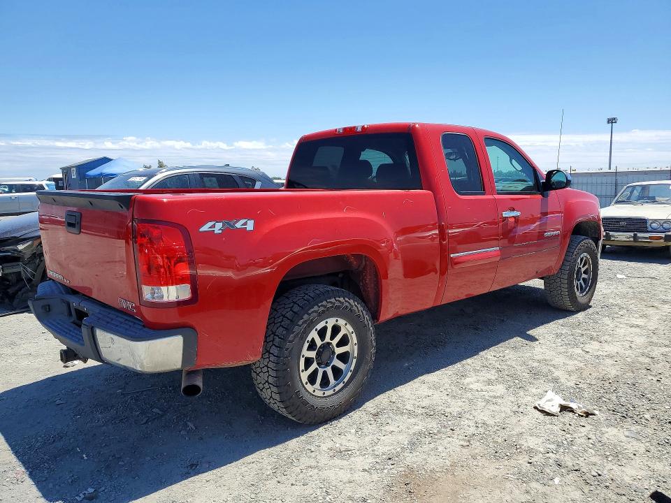 Photo 3 from auction – 2013 GMC SIERRA with VIN 1GTR2VE77DZ404337