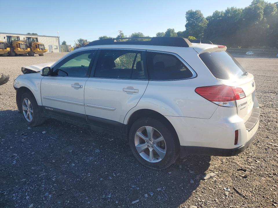 Photo 2 from auction – 2014 SUBARU OUTBACK with VIN 4S4BRCLC6E3258031