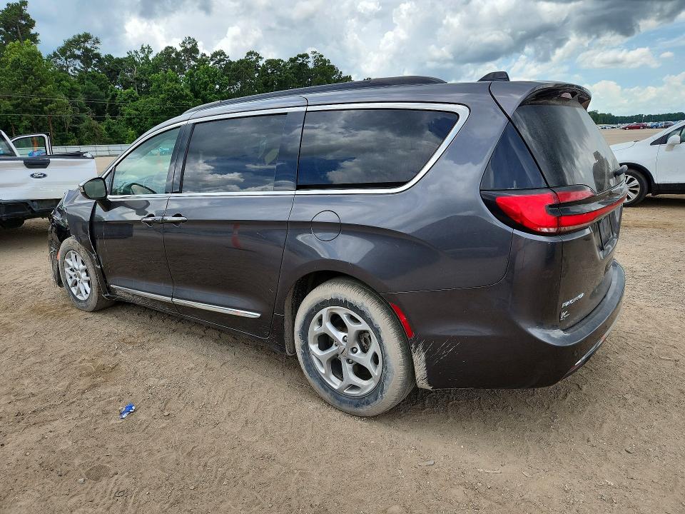 Photo 2 from auction – 2023 CHRYSLER PACIFICA with VIN 2C4RC1GG3PR610840
