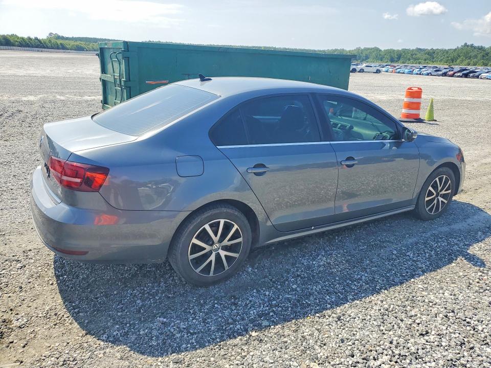 Photo 3 from auction – 2017 VOLKSWAGEN JETTA with VIN 3VWDB7AJ6HM239134