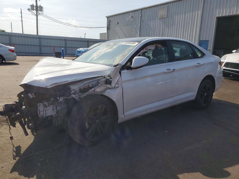 VOLKSWAGEN JETTA 2024 with VIN 3VW7M7BU8RM004364 - Photo from auction