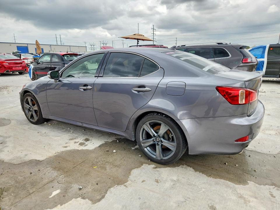 Photo 2 from auction – 2012 LEXUS IS with VIN JTHBF5C21C5157401