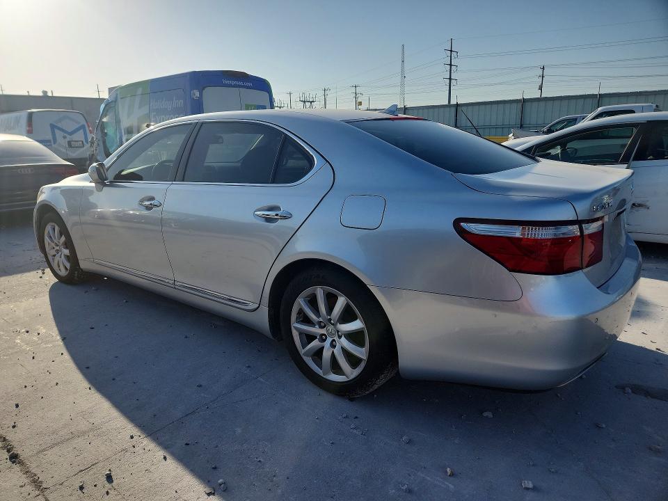 Photo 2 from auction – 2007 LEXUS LS with VIN JTHGL46F775004504