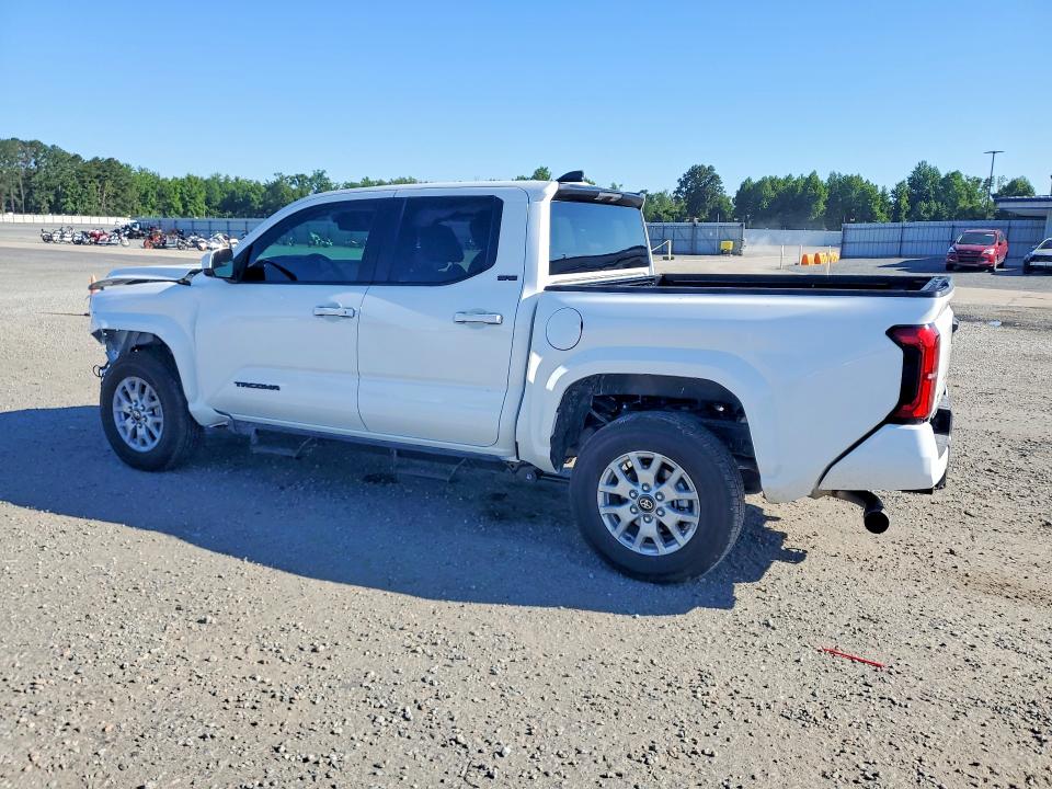 Photo 2 from auction – 2026 TOYOTA TACOMA with VIN 3TMLB5JN4TM260837