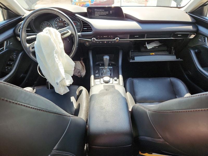 Photo 8 from auction – 2022 MAZDA 3 with VIN 3MZBPADL5NM311472