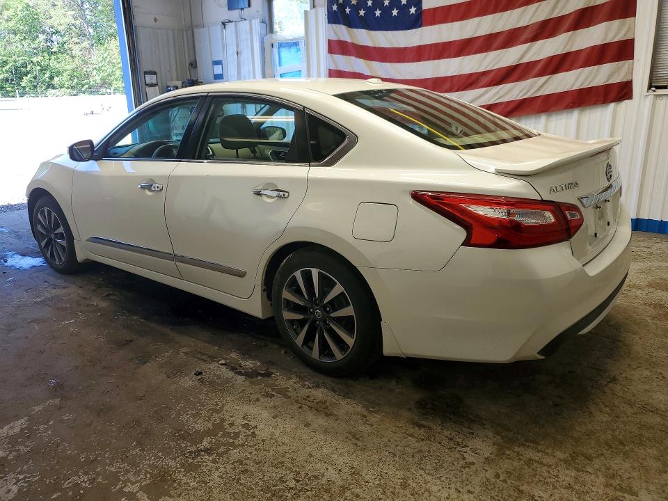 Photo 2 from auction – 2017 NISSAN ALTIMA with VIN 1N4AL3AP7HC288723