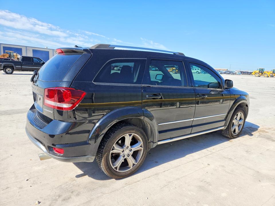 Photo 3 from auction – 2017 DODGE JOURNEY with VIN 3C4PDCGB5HT648427