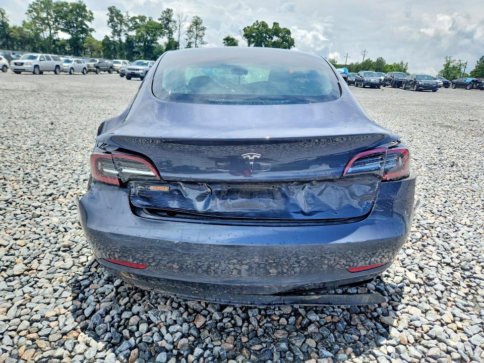 Foto 6 de la subasta – 2022 TESLA MODEL 3 con VIN 5YJ3E1EA4NF189993
