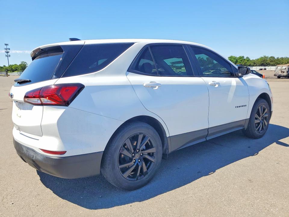 Photo 3 from auction – 2024 CHEVROLET EQUINOX with VIN 3GNAXHEG3RL114635