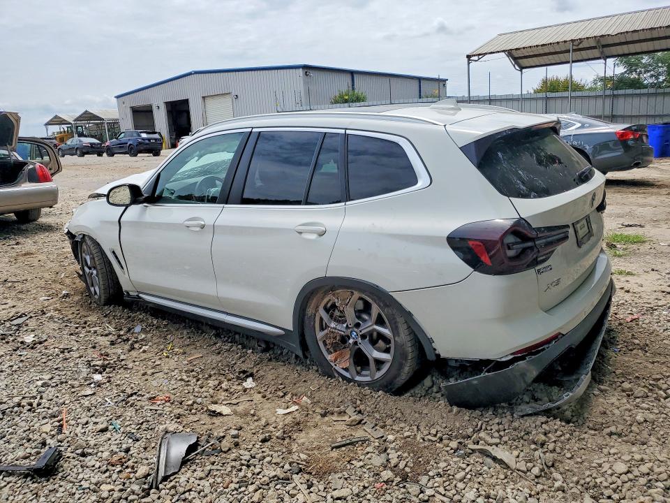 Photo 2 from auction – 2023 BMW X3 with VIN 5UX53DP01P9R82281