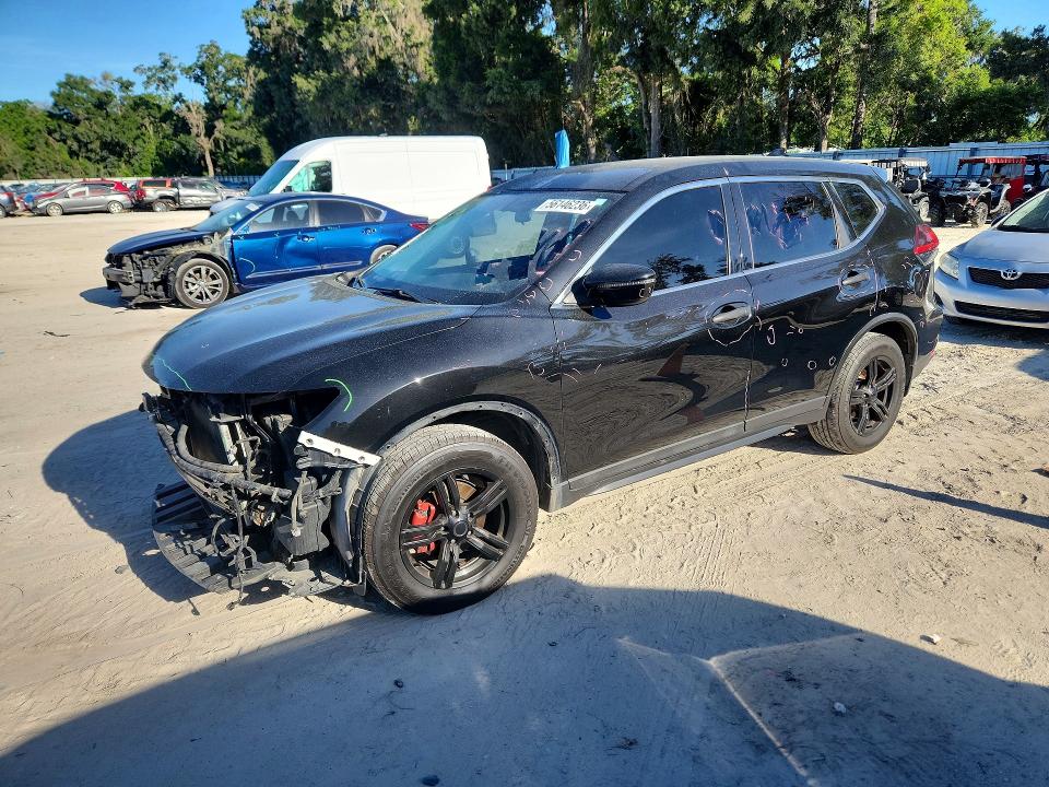 NISSAN ROGUE 2018 with VIN 5N1AT2MT4JC777952 - Photo from auction