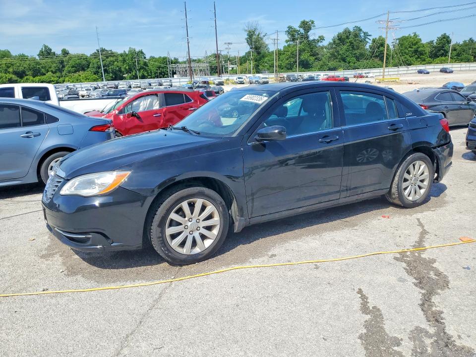 CHRYSLER 200 2013 with VIN 1C3CCBBB5DN547177 - Photo from auction