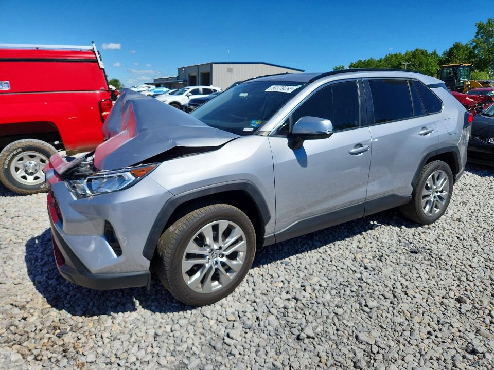 Photo 1 from auction – 2019 TOYOTA RAV4 with VIN JTMC1RFV3KD517001