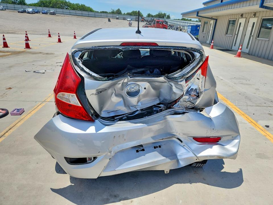 Photo 6 from auction – 2015 HYUNDAI ACCENT with VIN KMHCT5AE2FU213346
