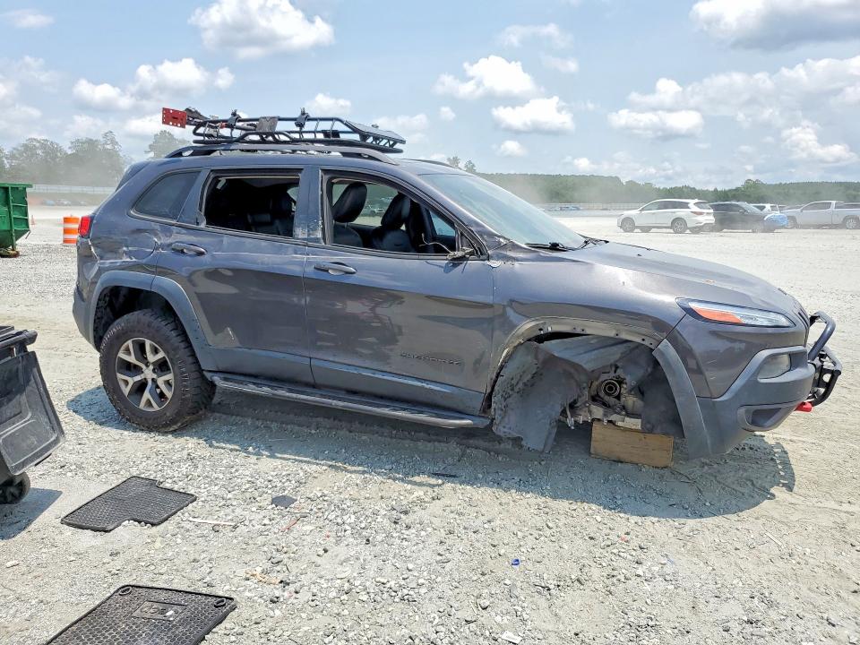 Photo 4 from auction – 2015 JEEP CHEROKEE with VIN 1C4PJMBS8FW512855
