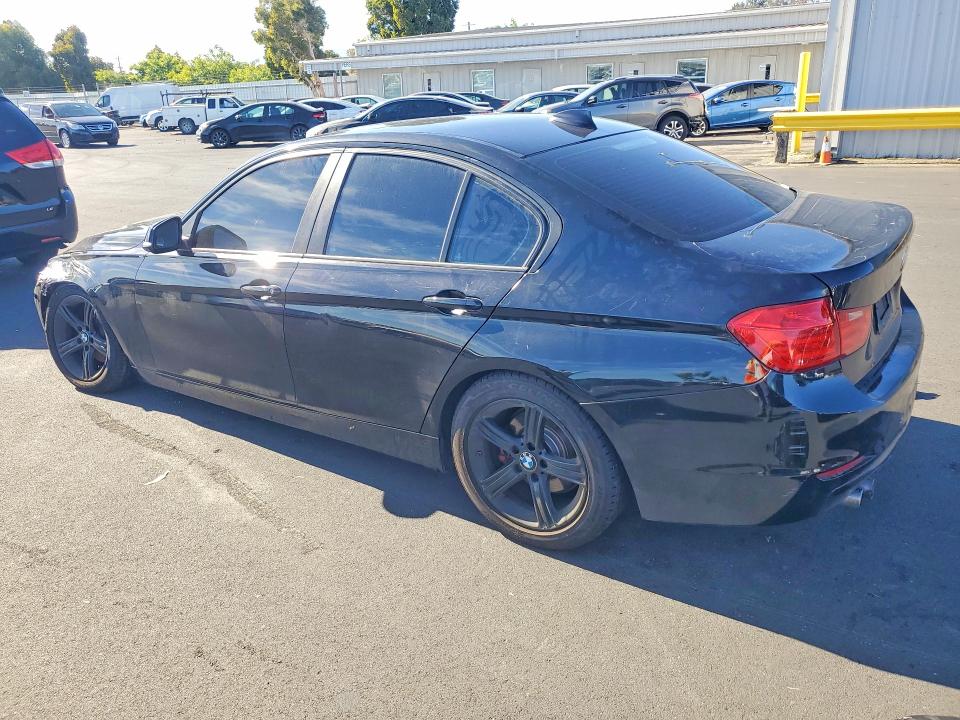 Photo 2 from auction – 2014 BMW 328 with VIN WBA3C1C50EK107690