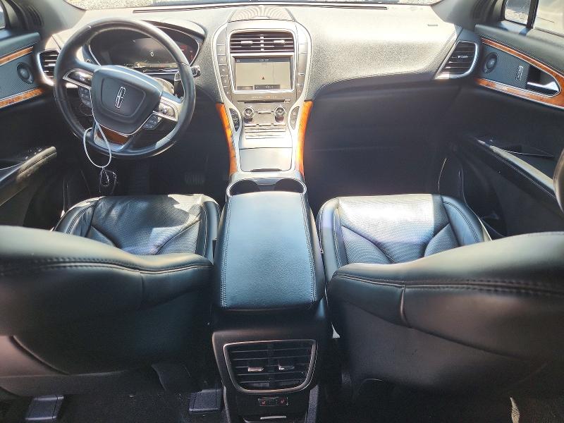 Photo 8 from auction – 2019 LINCOLN NAUTILUS with VIN 2LMPJ8L92KBL25447