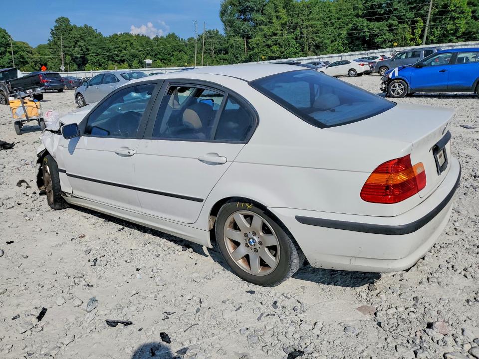 Photo 2 from auction – 2002 BMW 325 with VIN WBAET37492NG72717