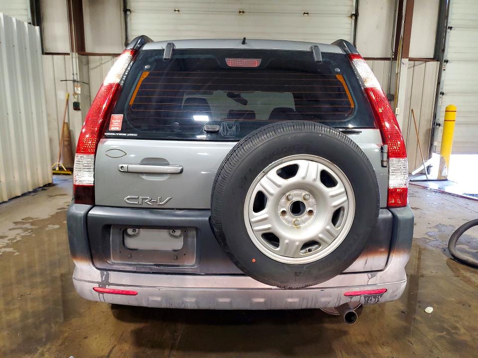 Photo 6 from auction – 2005 HONDA CR-V with VIN SHSRD78555U342405