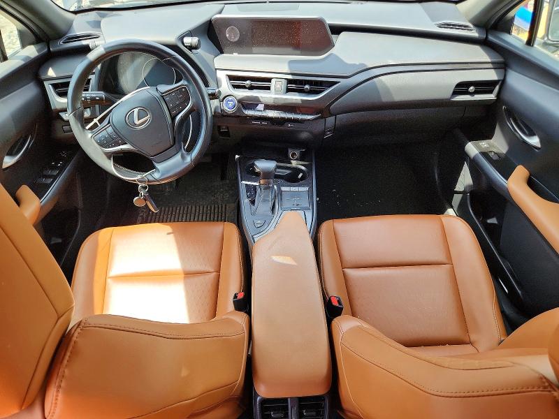 Photo 8 from auction – 2019 LEXUS UX with VIN JTHU9JBH5K2003546