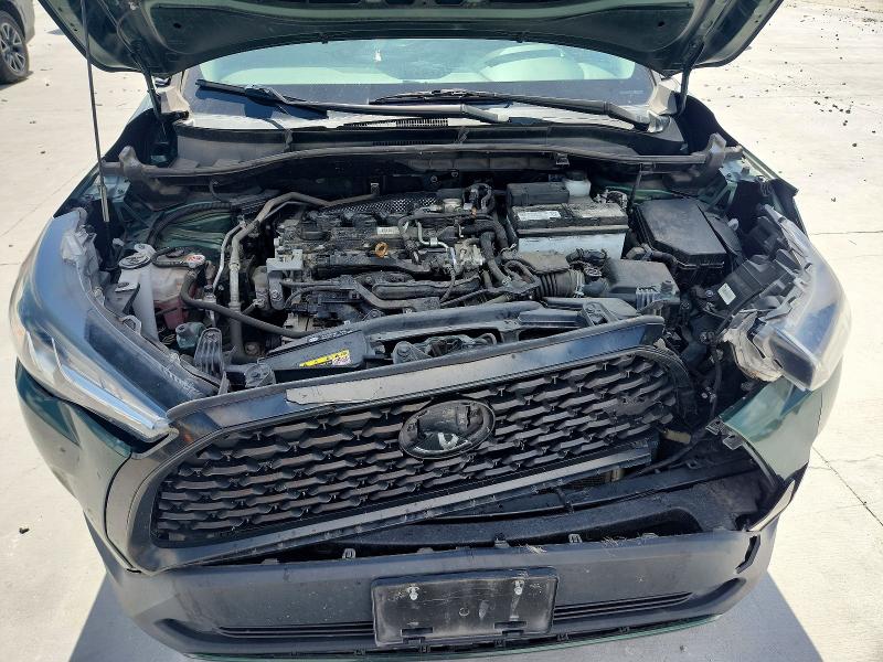 Photo 12 from auction – 2023 TOYOTA COROLLA CROSS with VIN 7MUCAAAGXPV038053