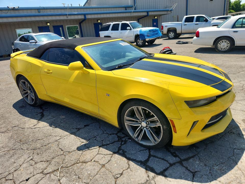 Photo 4 from auction – 2017 CHEVROLET CAMARO with VIN 1G1FB3DS0H0153841