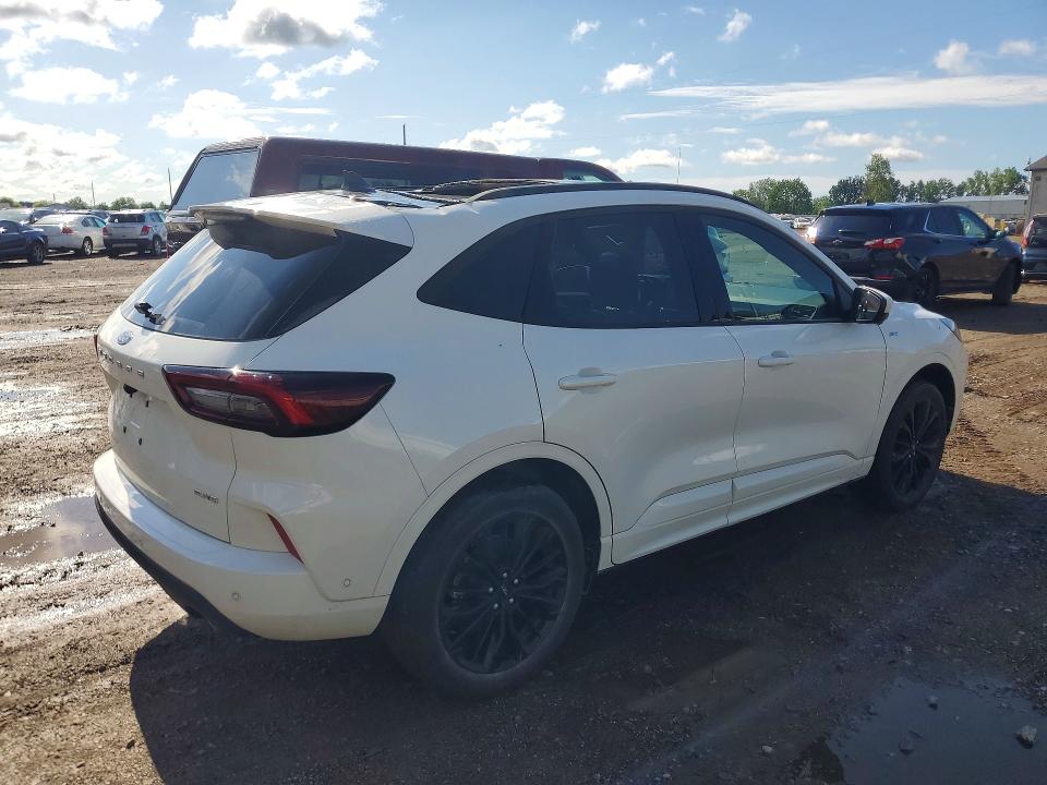 Foto 3 de la subasta – 2024 FORD ESCAPE con VIN 1FMCU9PAXRUB02668