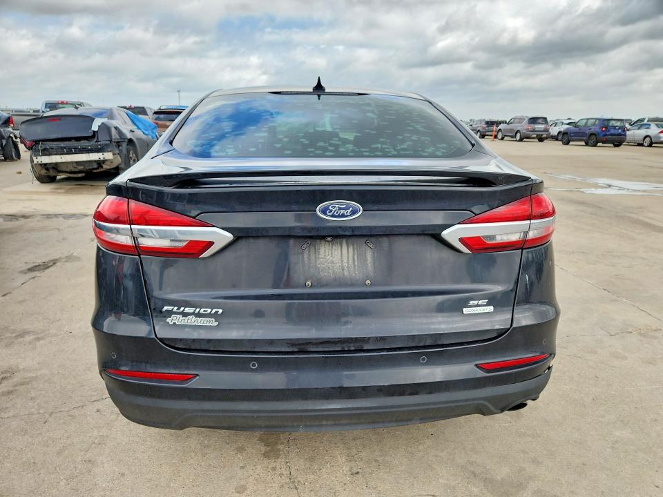 Photo 6 from auction – 2020 FORD FUSION with VIN 3FA6P0HD5LR169227