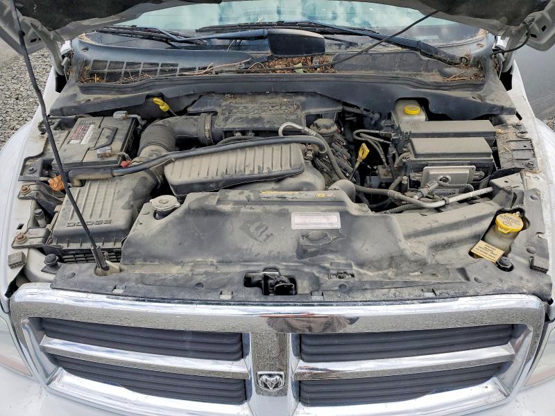Photo 12 from auction – 2004 DODGE DURANGO with VIN 1D4HB48D54F196504