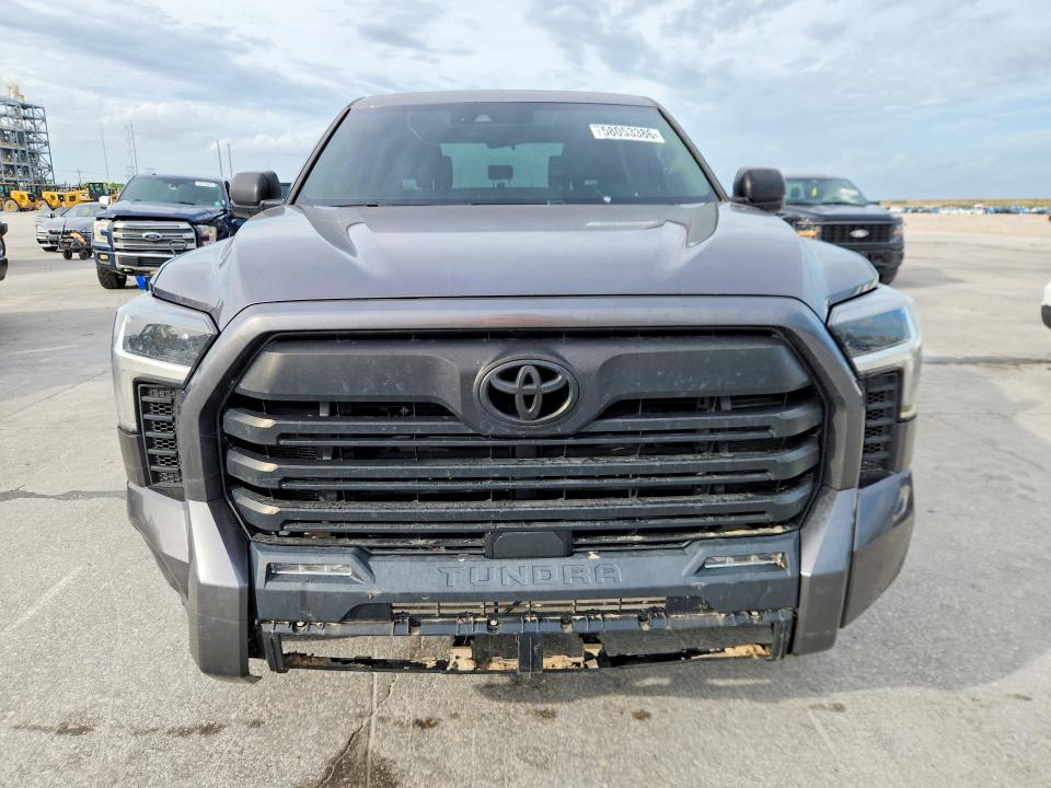 Photo 5 from auction – 2023 TOYOTA TUNDRA with VIN 5TFLA5DB1PX090098
