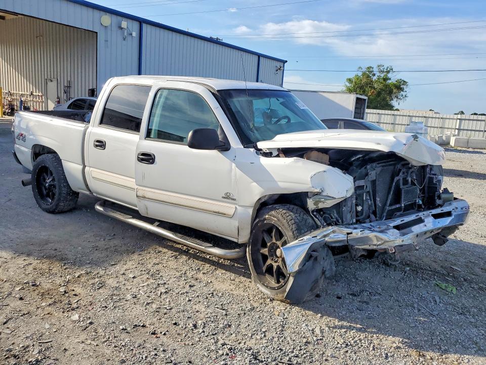 Photo 4 from auction – 2006 CHEVROLET SILVERADO with VIN 2GCEK13V561257620