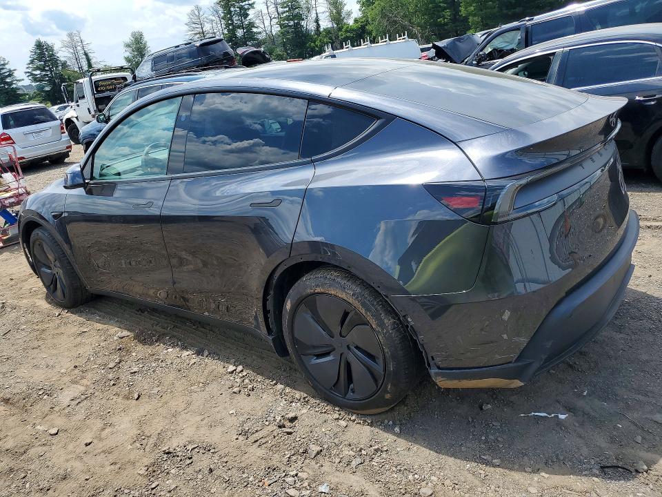 Photo 2 from auction – 2026 TESLA MODEL Y with VIN 7SAYGDEE3TA432145
