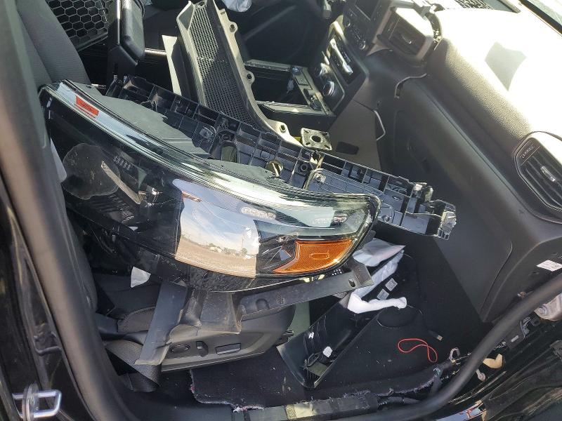Zdjęcie 13 z aukcji – 2023 FORD EXPLORER z VIN 1FM5K8AB4PGA63131