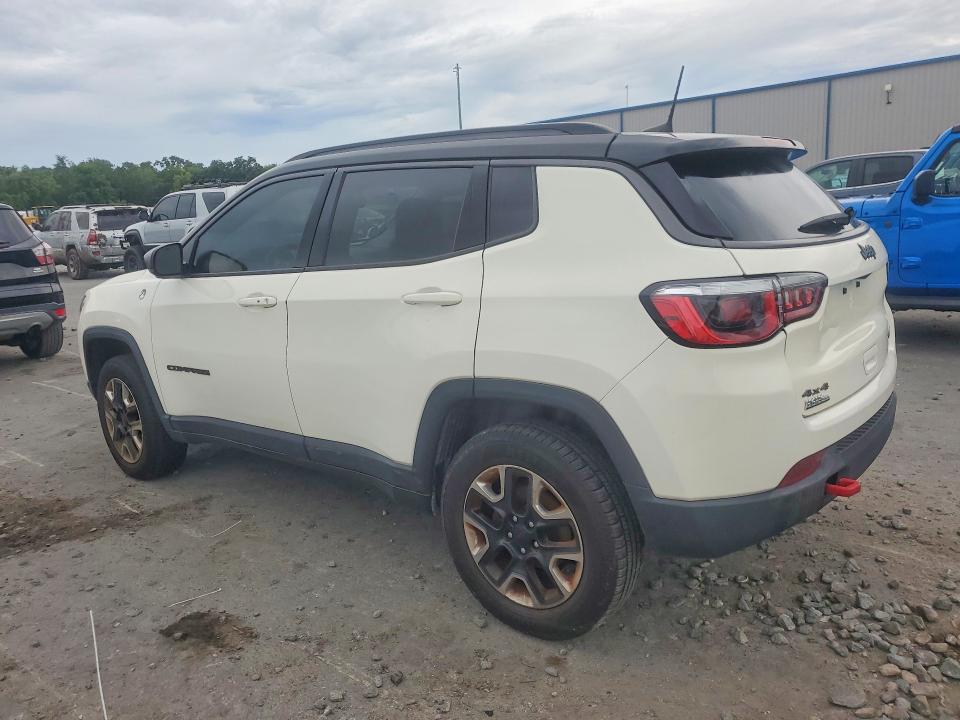 Photo 2 from auction – 2018 JEEP COMPASS with VIN 3C4NJDDB6JT451332