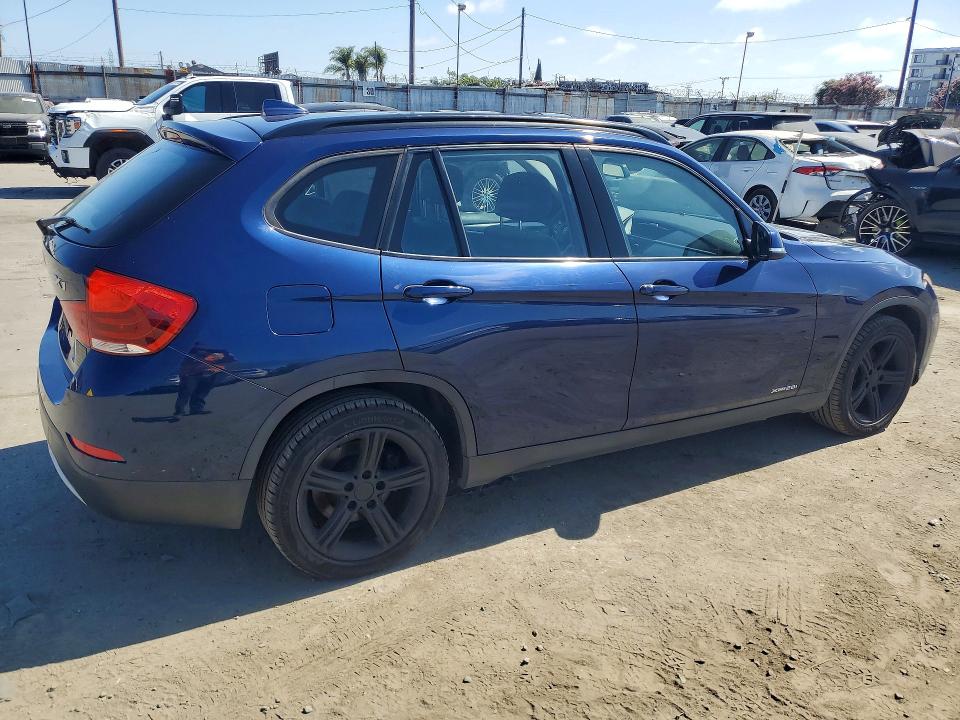 Photo 3 from auction – 2013 BMW X1 with VIN WBAVL1C55DVR83595
