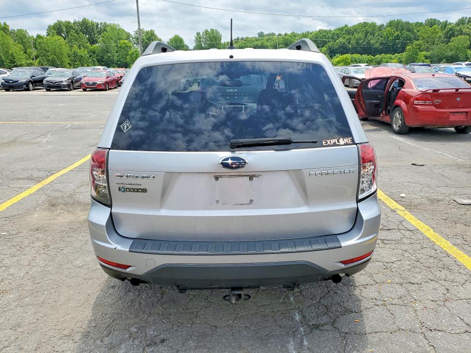 Photo 6 from auction – 2012 SUBARU FORESTER with VIN JF2SHBDC4CH433460