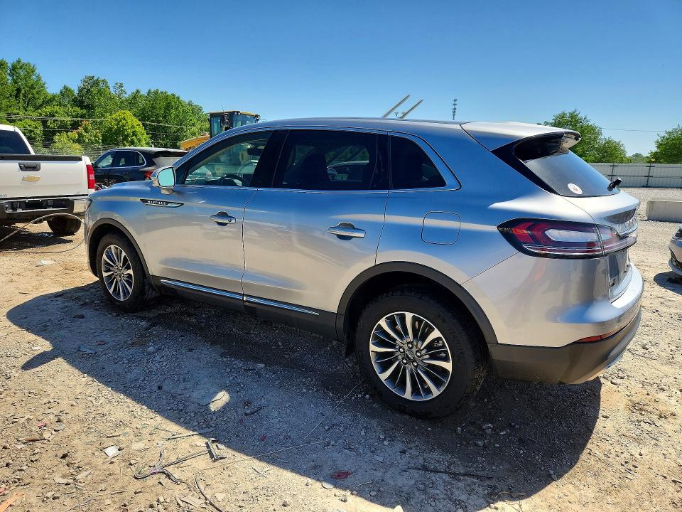 Photo 2 from auction – 2021 LINCOLN NAUTILUS with VIN 2LMPJ8K91MBL15366