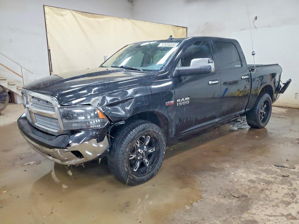 RAM 1500 2015 с VIN 3C6RR7LT6FG597937 - Снимка от търг