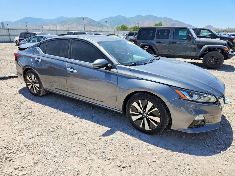 Photo 4 from auction – 2019 NISSAN ALTIMA with VIN 1N4BL4EV3KC238623