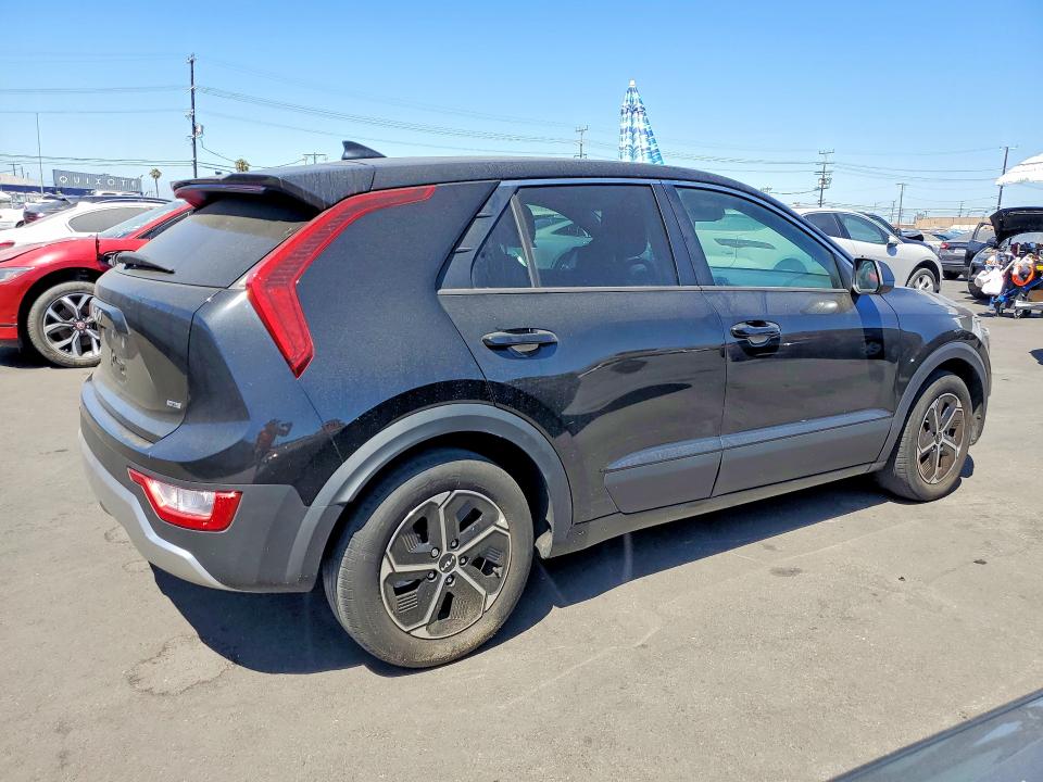 Photo 3 from auction – 2024 KIA NIRO with VIN KNDCP3LE1R5188464